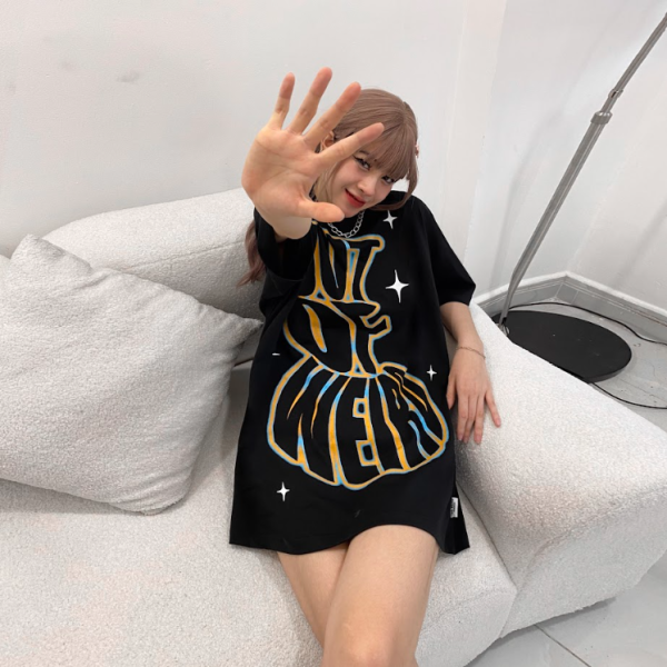 OUT OF WEIRD TEE - ATK801