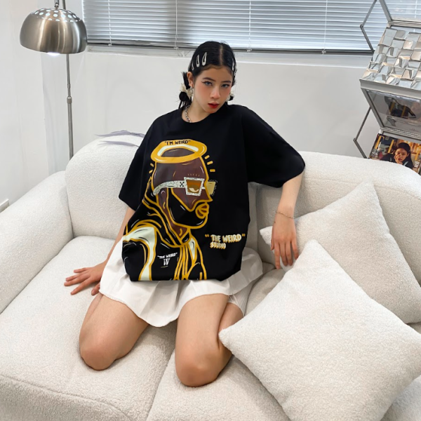 I'M WEIRD TEE - ATK805