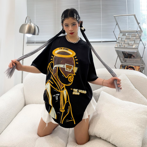 I'M WEIRD TEE - ATK805