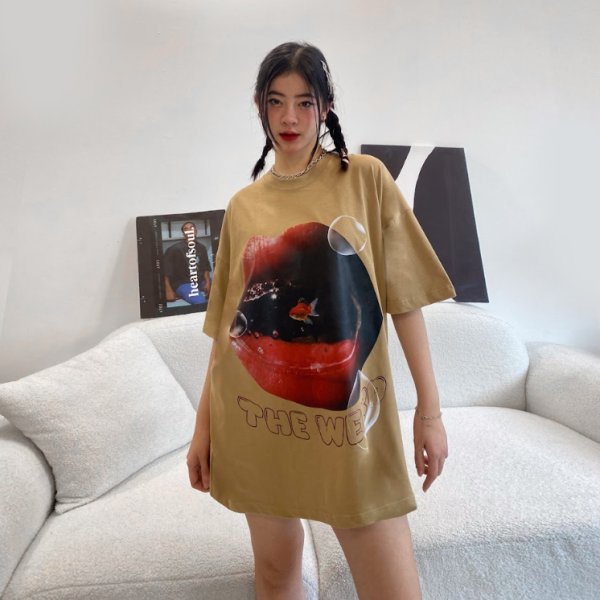 LIPS TEE - ATK812