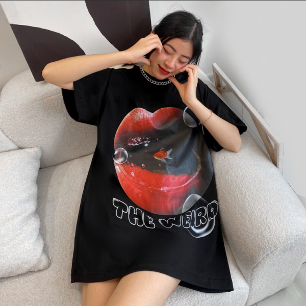 LIPS TEE - ATK812